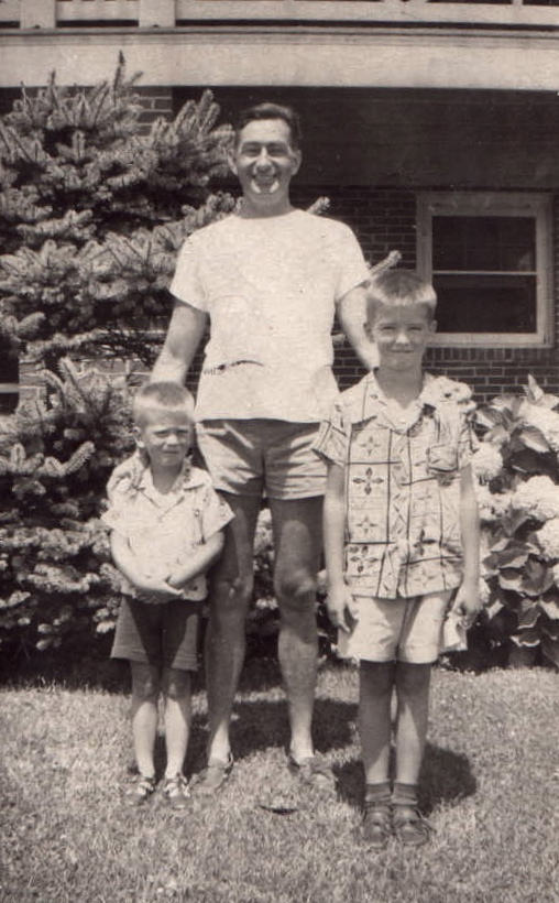 dad in ocean city-1948